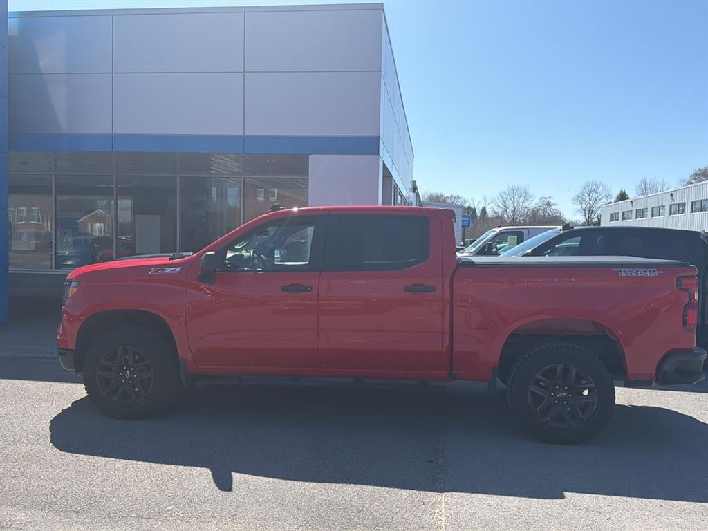 2022 Chevrolet Silverado 1500 Custom Trail Boss