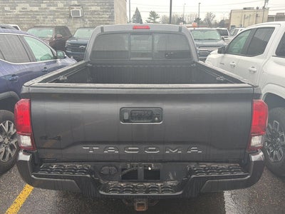 2022 Toyota Tacoma 4WD SR