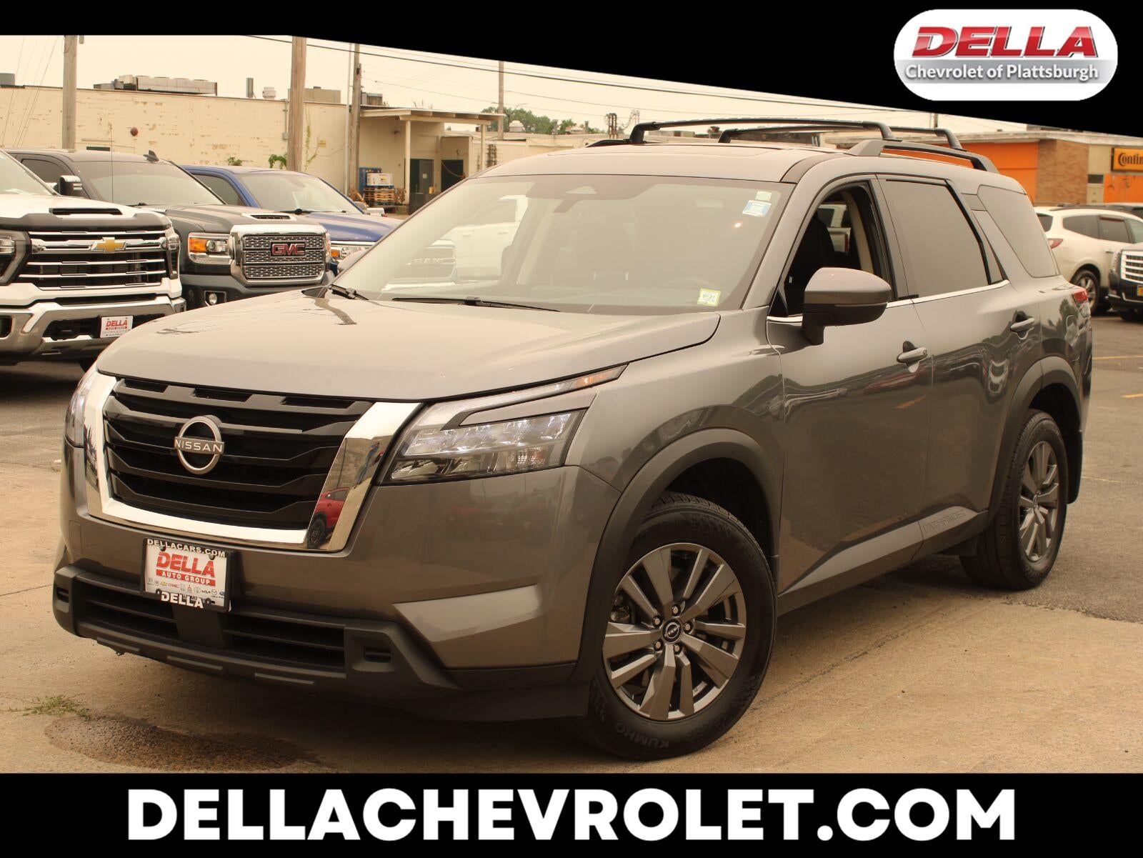 2025 Nissan Pathfinder SV 4WD