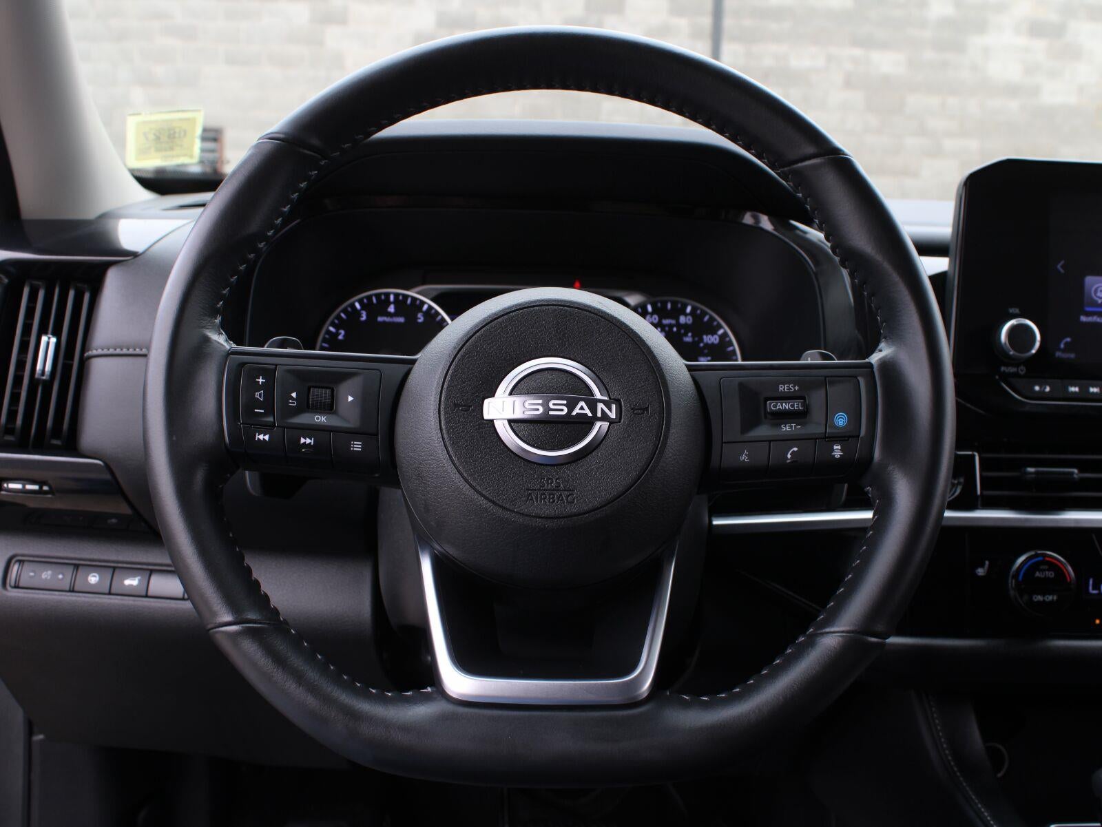 2025 Nissan Pathfinder SV 4WD