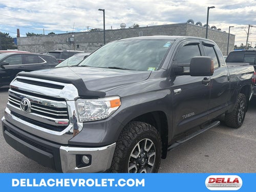 2017 Toyota Tundra SR5 5.7L V8