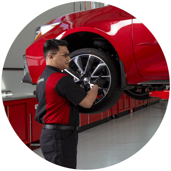 DELLA Toyota of Plattsburgh in Plattsburgh NY