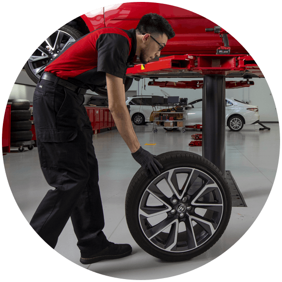 DELLA Toyota of Plattsburgh in Plattsburgh NY